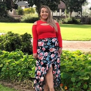 Falda  y blusa usados como Nuevos